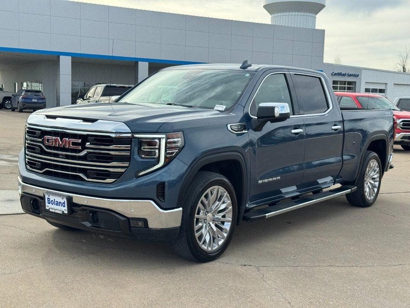 2024 GMC Sierra 1500 SLT