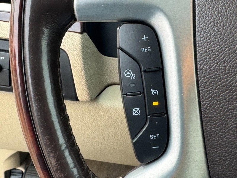 2013 Cadillac Escalade EXT Premium