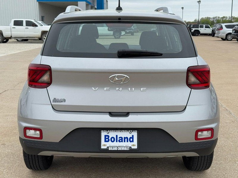 2025 Hyundai Venue SEL