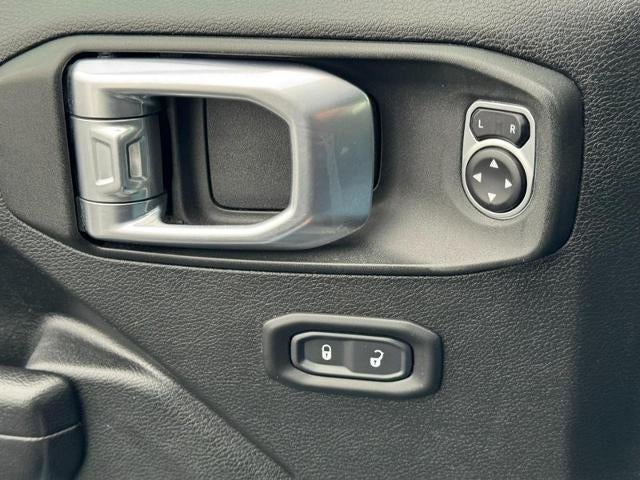 2020 Jeep Wrangler Unlimited Willys 4x4