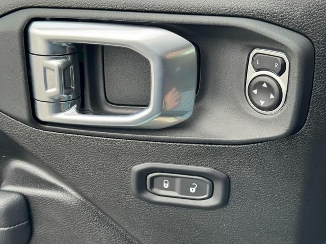 2024 Jeep Wrangler Rubicon 4 Door 4x4