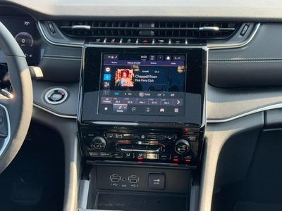 2024 Jeep Grand Cherokee L Laredo X 4x4