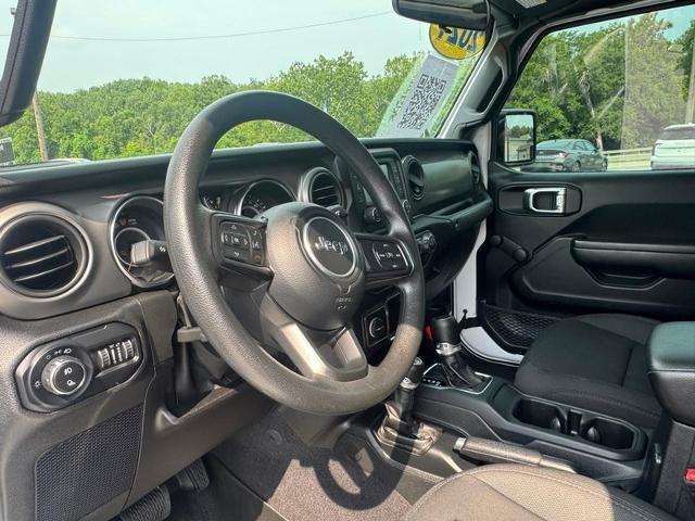 2021 Jeep Gladiator Willys Sport 4x4