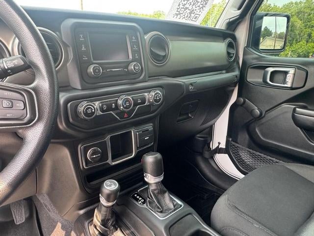 2021 Jeep Gladiator Willys Sport 4x4