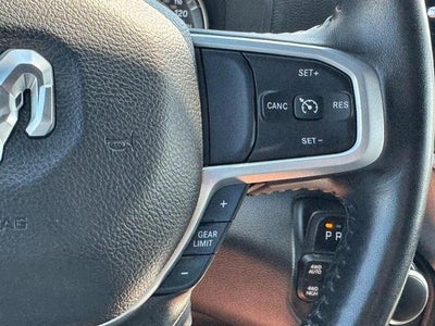 2023 RAM 1500 Big Horn 4x4 Crew Cab Box