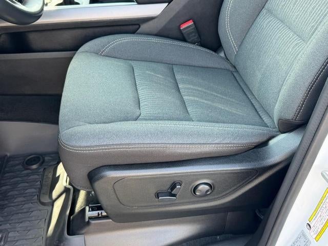 2023 RAM 1500 Big Horn 4x4 Crew Cab Box