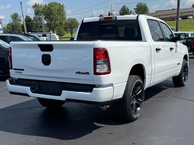 2023 RAM 1500 Big Horn 4x4 Crew Cab Box
