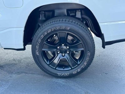 2023 RAM 1500 Big Horn 4x4 Crew Cab Box