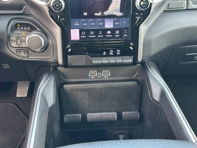 2025 RAM 1500 Big Horn 4x4 Crew Cab Box