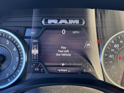 2025 RAM 1500 Big Horn 4x4 Crew Cab Box