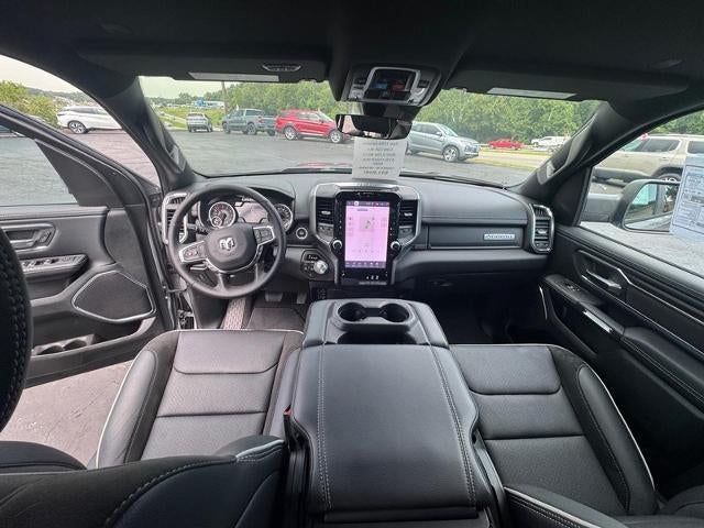 2025 RAM 1500 Laramie 4x4 Crew Cab Box