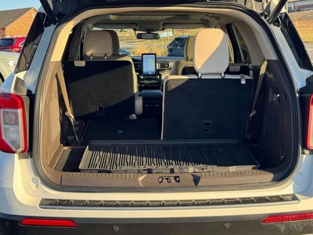 2023 Ford Explorer Platinum 4WD