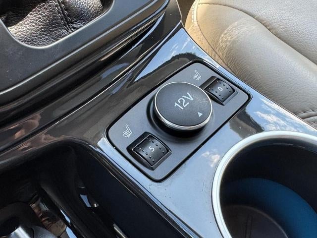 2015 Ford Escape FWD 4dr Titanium