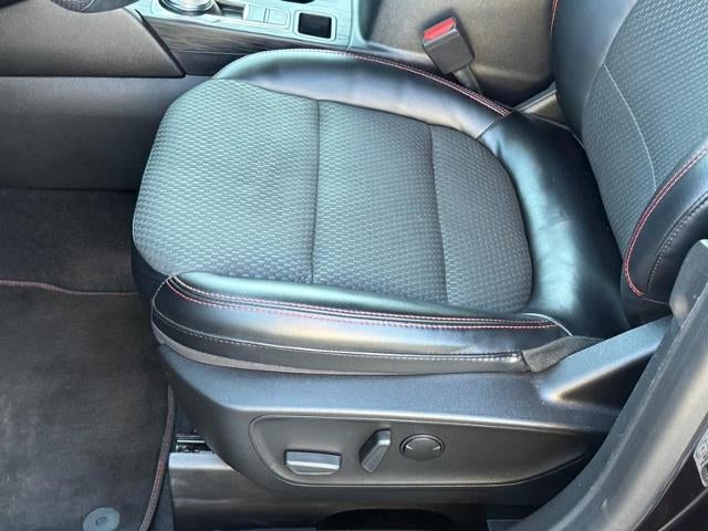 2023 Ford Escape ST-Line Select AWD