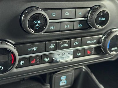 2025 Ford Bronco Outer Banks®