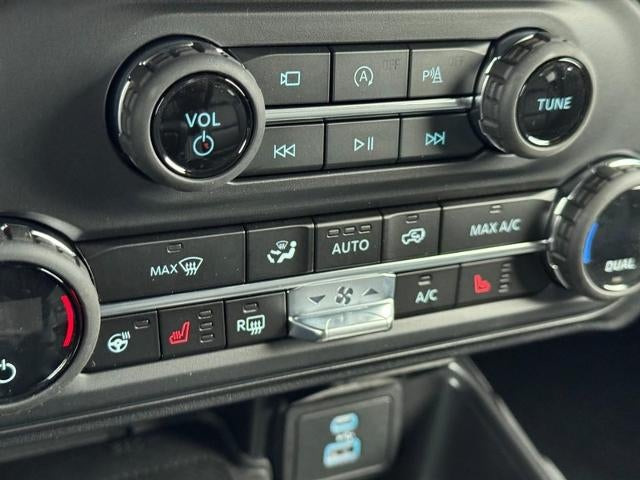 2025 Ford Bronco Outer Banks®