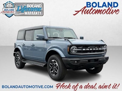 2025 Ford Bronco Outer Banks®