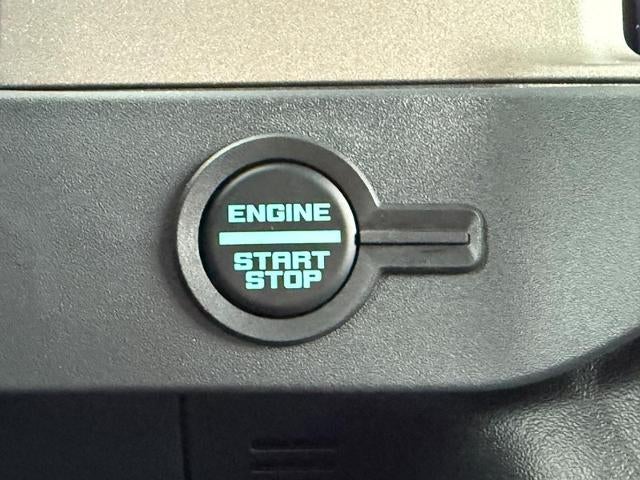 2025 Ford Bronco Outer Banks®