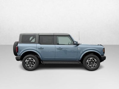 2025 Ford Bronco Outer Banks®