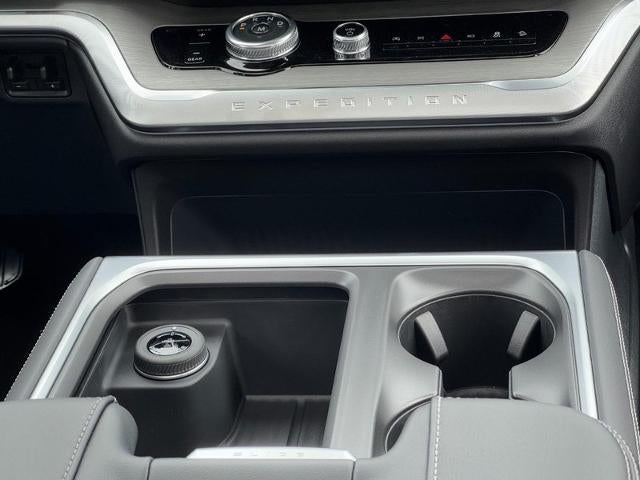 2026 Ford Expedition Platinum®