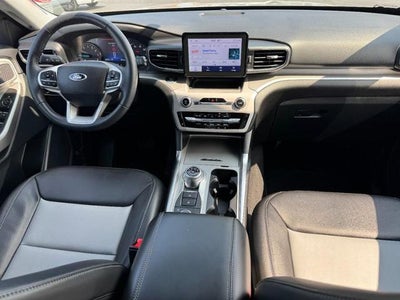 2024 Ford Explorer XLT 4WD