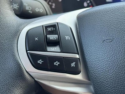 2024 Ford Explorer XLT 4WD