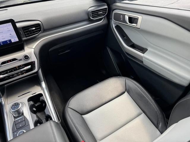 2024 Ford Explorer XLT 4WD