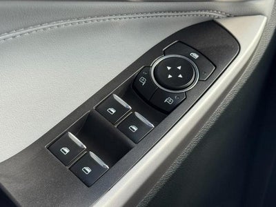 2024 Ford Explorer XLT 4WD
