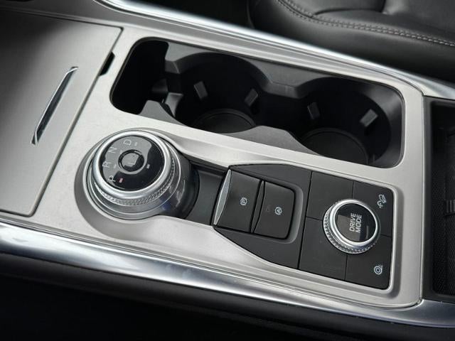 2022 Ford Explorer XLT 4WD