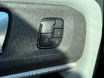 2027 Ford Explorer Platinum™