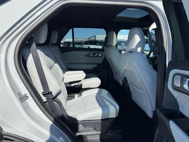 2027 Ford Explorer Platinum™