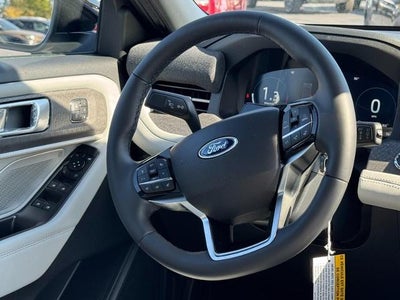 2027 Ford Explorer Platinum™