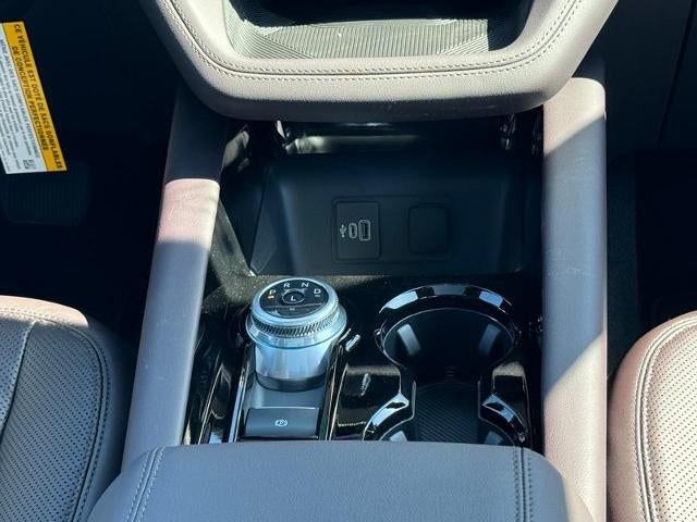 2026 Ford Explorer Platinum 4WD