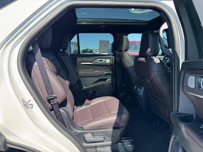 2026 Ford Explorer Platinum 4WD