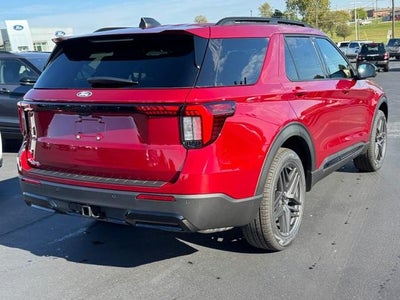 2027 Ford Explorer ST-Line