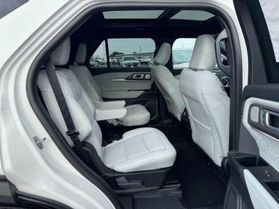 2027 Ford Explorer Platinum™