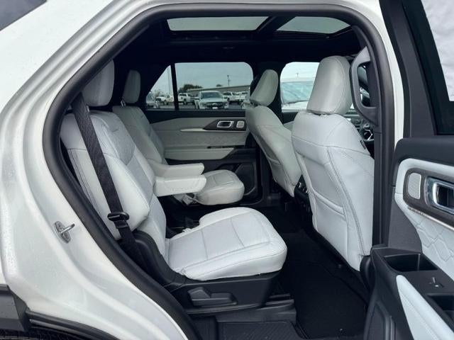 2027 Ford Explorer Platinum™