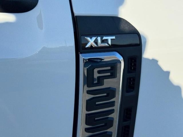 2026 Ford Super Duty F-250 SRW F-250® XLT