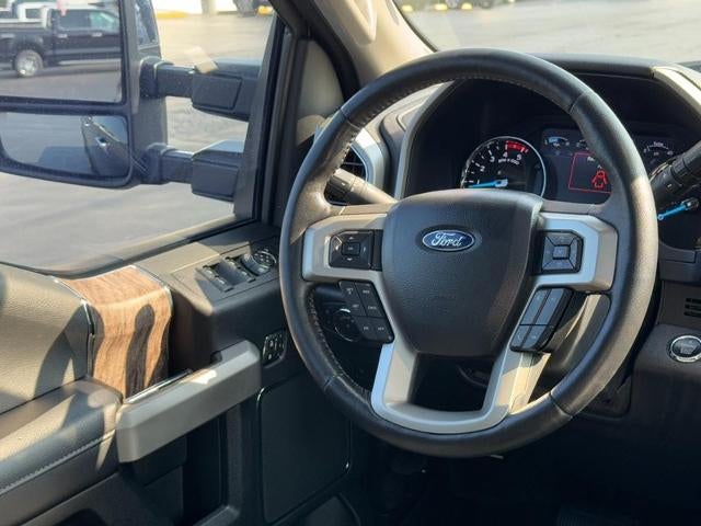 2019 Ford Super Duty F-250 SRW LARIAT 4WD Crew Cab 6.Box