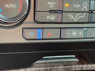 2019 Ford Super Duty F-250 SRW LARIAT 4WD Crew Cab 6.Box