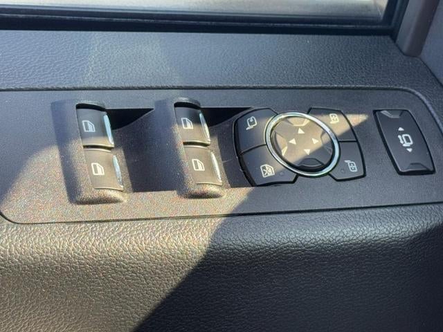 2019 Ford Super Duty F-250 SRW LARIAT 4WD Crew Cab 6.Box