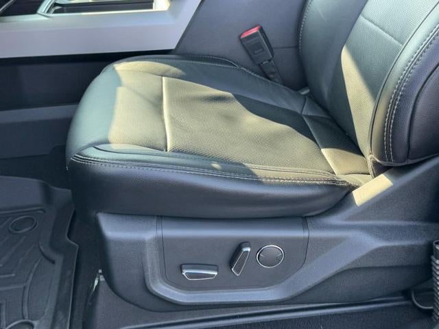 2019 Ford Super Duty F-250 SRW LARIAT 4WD Crew Cab 6.Box