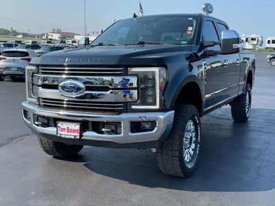 2019 Ford Super Duty F-250 SRW LARIAT 4WD Crew Cab 6.Box