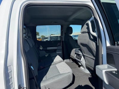 2027 Ford Super Duty F-250 SRW F-250® XLT