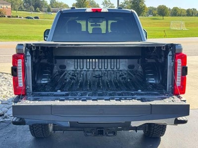 2023 Ford Super Duty F-350 SRW Lariat