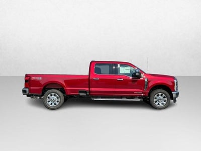 2025 Ford Super Duty F-350 SRW F-350® Lariat®