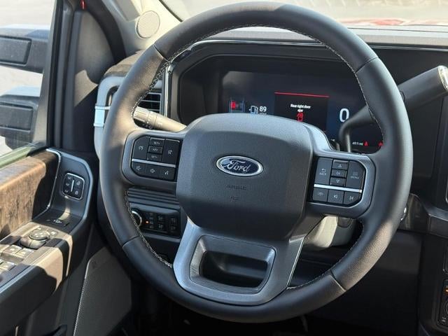 2025 Ford Super Duty F-350 SRW F-350® Lariat®