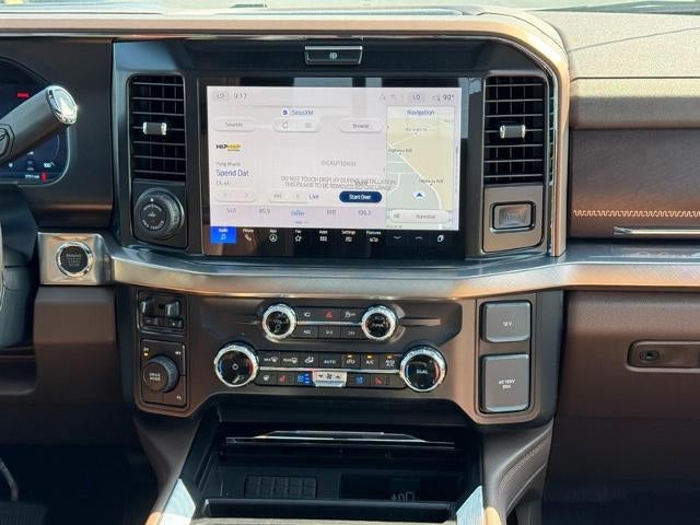 2026 Ford Super Duty F-350 SRW F-350® King Ranch®