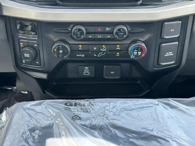 2026 Ford Super Duty F-350 SRW F-350® XLT