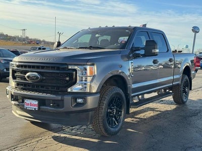 2022 Ford Super Duty F-350 SRW XLT 4WD Crew Cab 6.Box